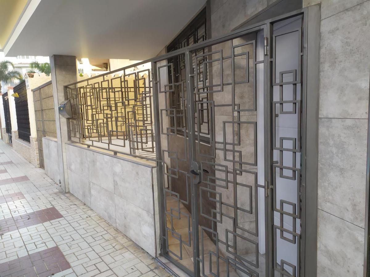 Carihuela Los Nidos Sun&Beach Torremolinos Exterior foto